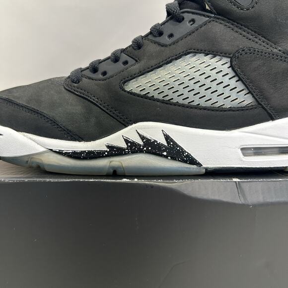 Nike Air Jordan 5 Retro “Moonlight/Oreo” 2021